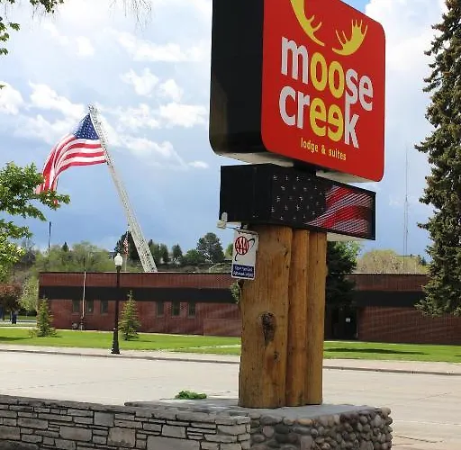 Moose Creek & Suites * Cody