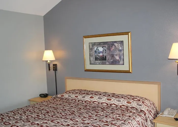 Lodge Moose Creek & Suites Cody